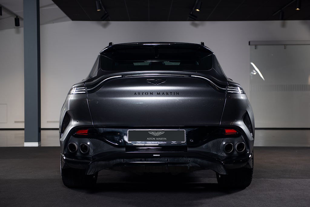 Gallery image 5 of 18