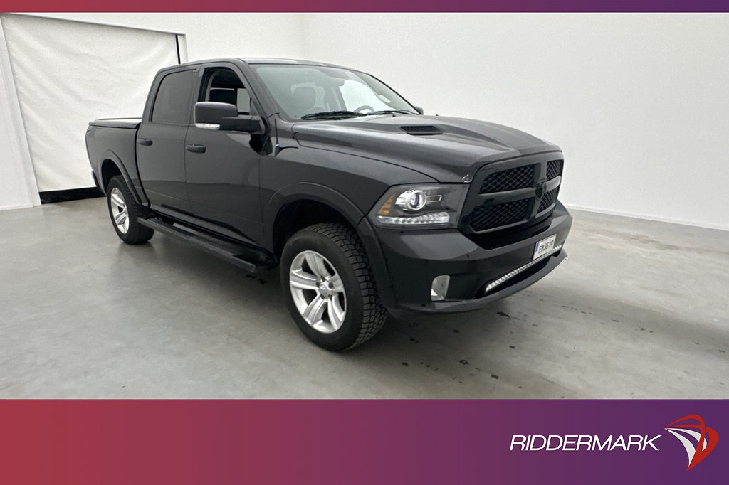 Dodge RAM Sport 5.7 4x4 Drag Alpine Skinn B-Kamera Flaklock