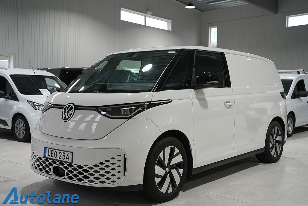Volkswagen ID. Buzz Cargo 82kWh 204hk P-Värmare,Dragkrok,Kamera,CarPlay
