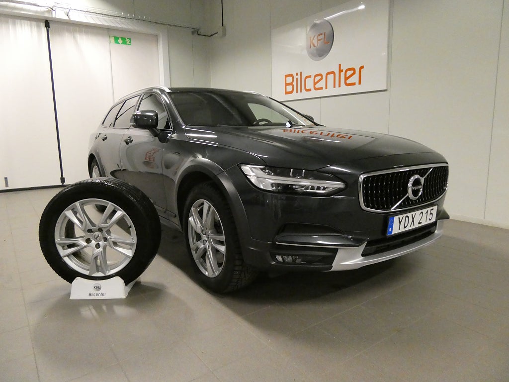Volvo V90 Cross Country D4 AWD*KFL 10 år 2,99%*Aut-Drag-Navi-VOC-SoV