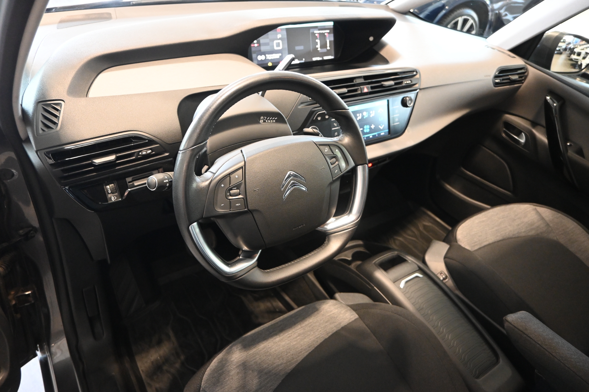 Citroen Grand C4 Picasso 2019, photo 5/50