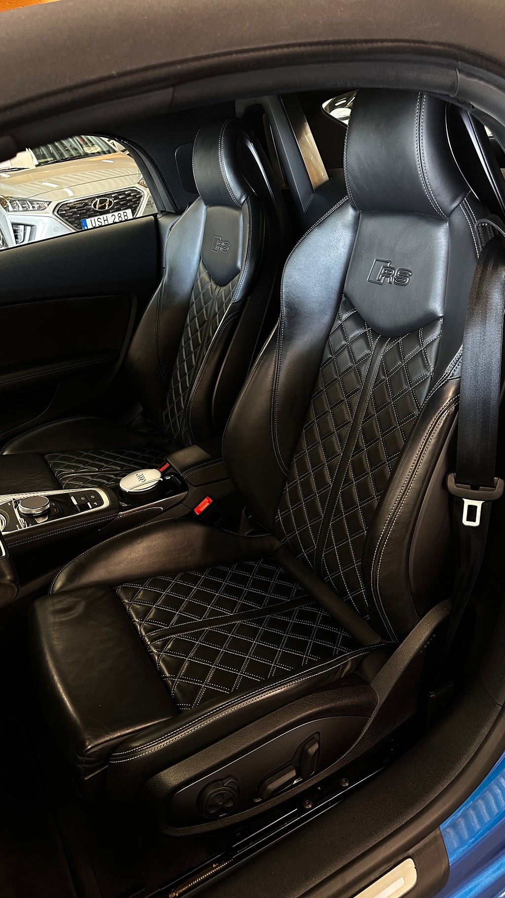 Audi TT RS Cab Quattro Roadster 2.5 400Hk S Tronic  thumbnail