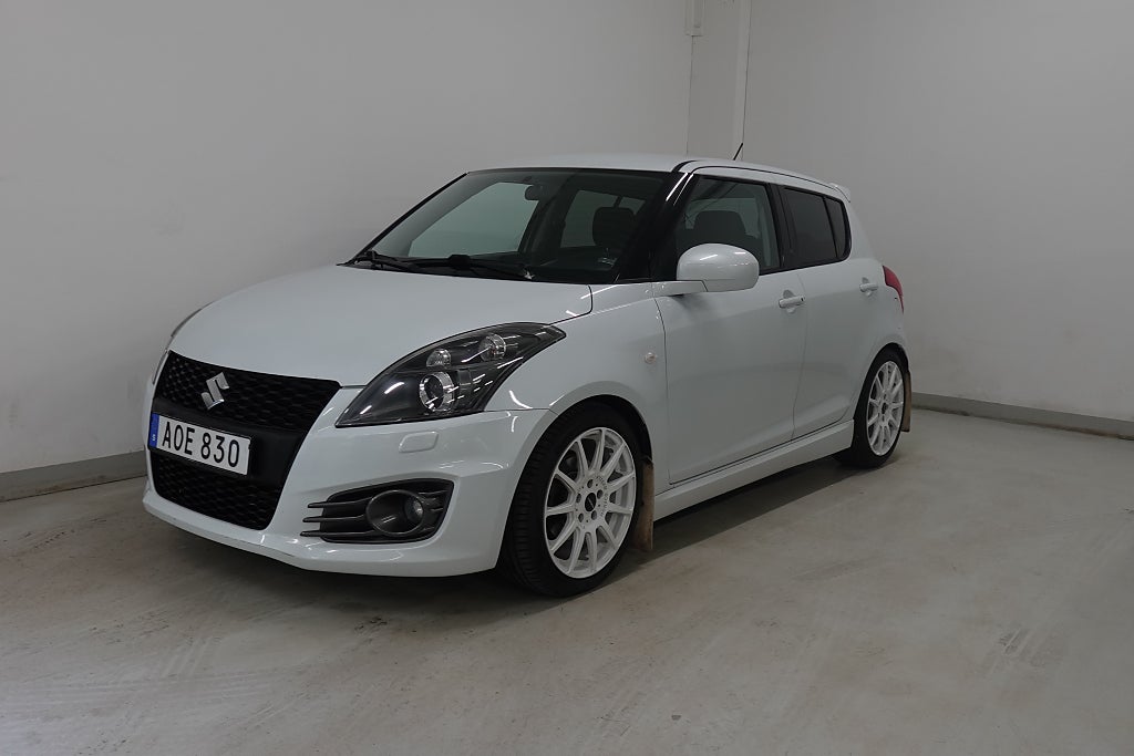 Suzuki Swift Sport 5dr 1.6 DOHC VVT Navi Sensorer Värmare Dragkrok