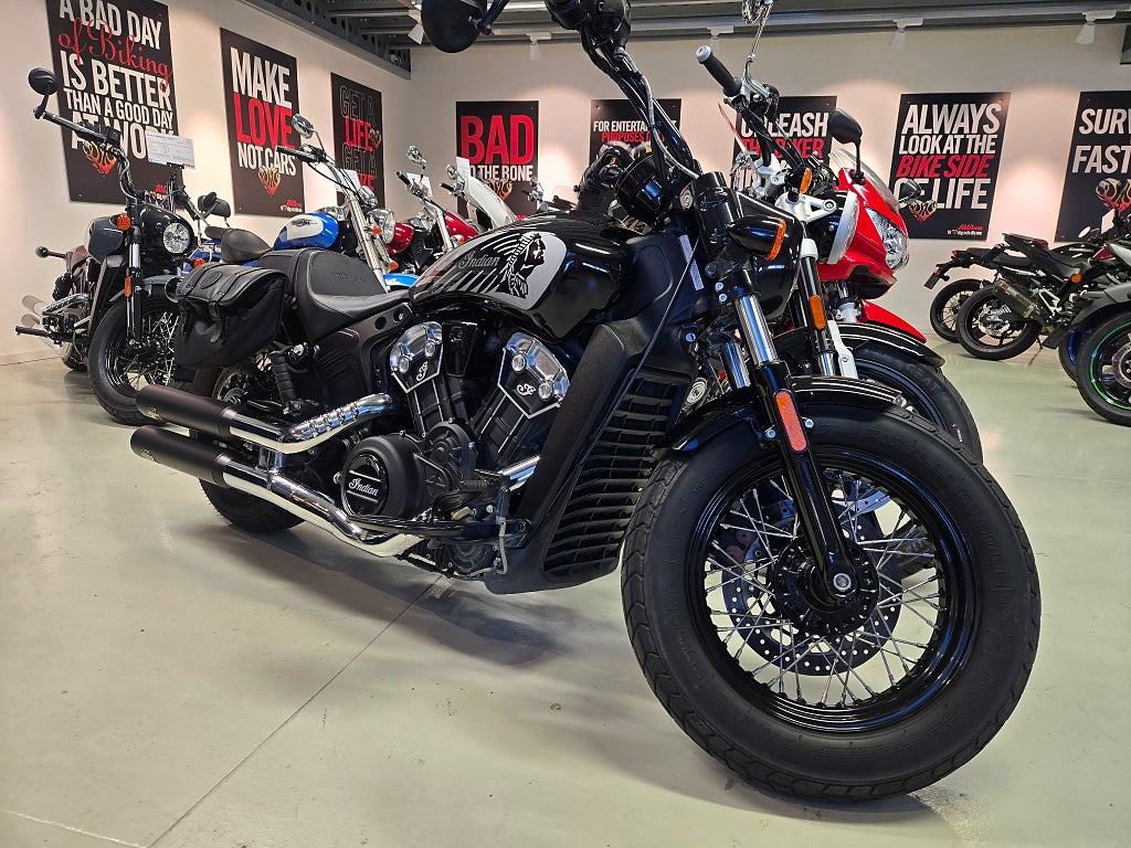 Indian SCOUT BOBBER TWENTY 