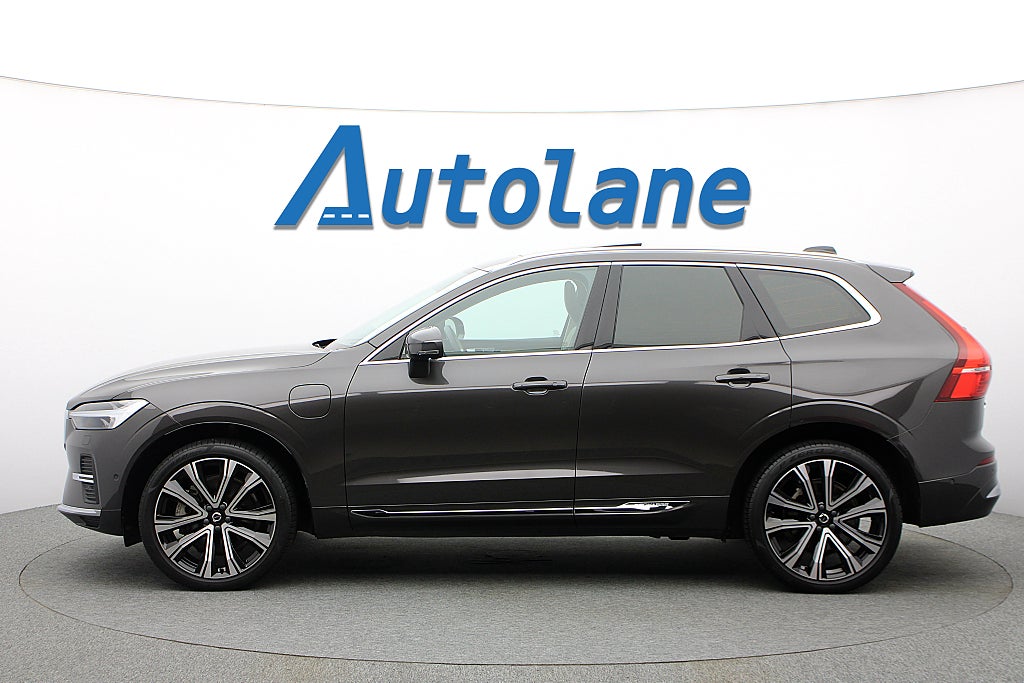Volvo XC60 Recharge T6 AWD Plus Bright Pano, 360, Skinn MOMS 360hk