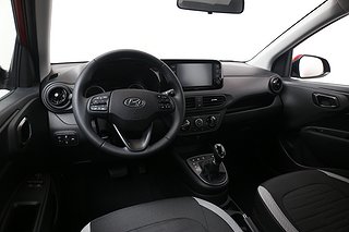 Halvkombi Hyundai i10 6 av 12