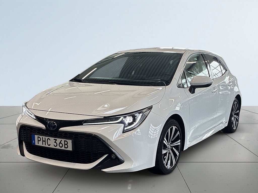 Toyota Corolla Hybrid e-CVTStyle S&V-Hjul/Kamera/Adfarthållare/Carplay