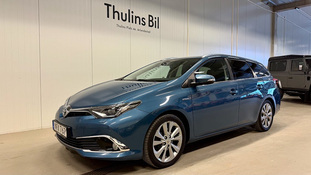 Toyota Auris Sports Hybrid Executive / Navi / Backkamera