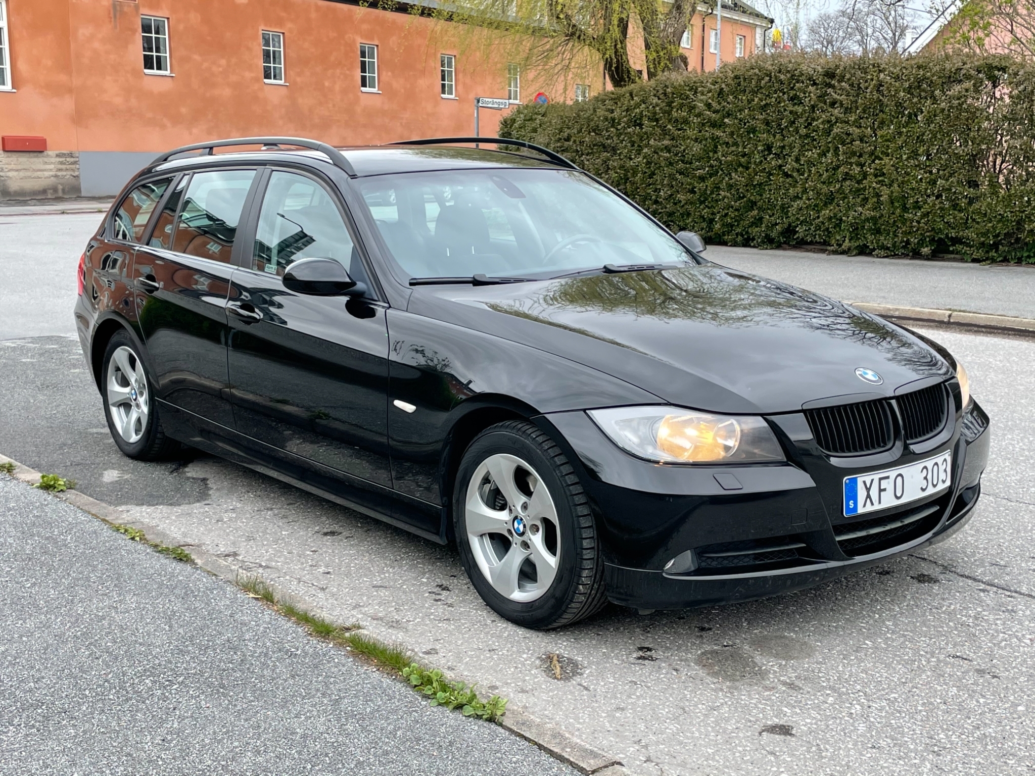 BMW 320 i (150HK) Touring Advantage 2006, photo 4/45