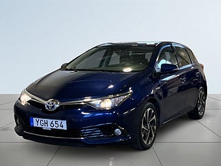 Toyota Auris Hybrid e-CVT Active Plus Kamera Navi Skinn S&V-hjul – bild 21