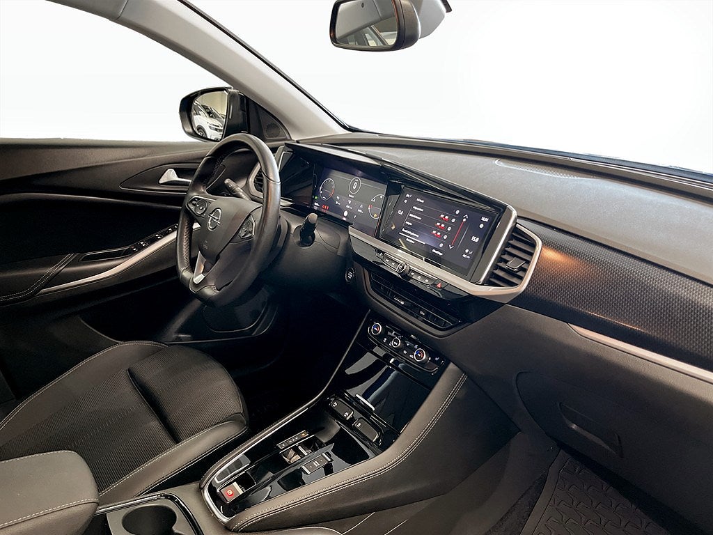 Bild på Opel Grandland GS-Line 1.2 Turbo 130hk Aut - B-KAMERA, RATTVÄRME
