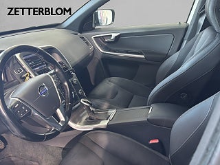 SUV Volvo XC60 8 av 14