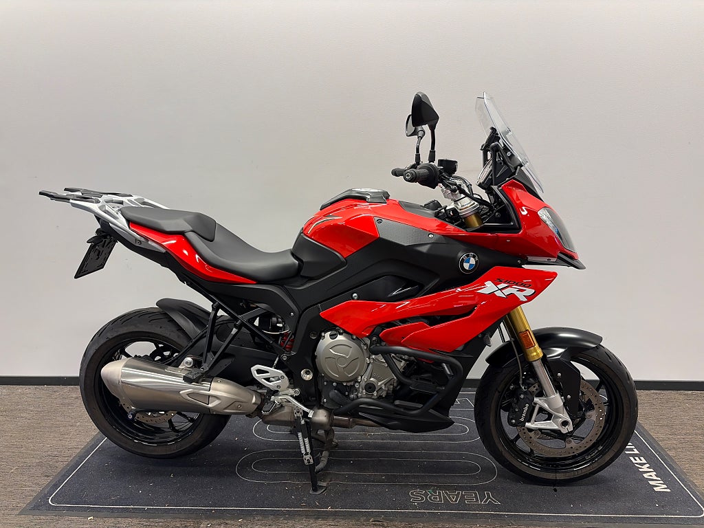 BMW S1000XR 