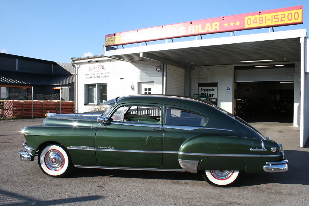 Pontiac Streamliner Eight Sedanette ÖPPET HUS!