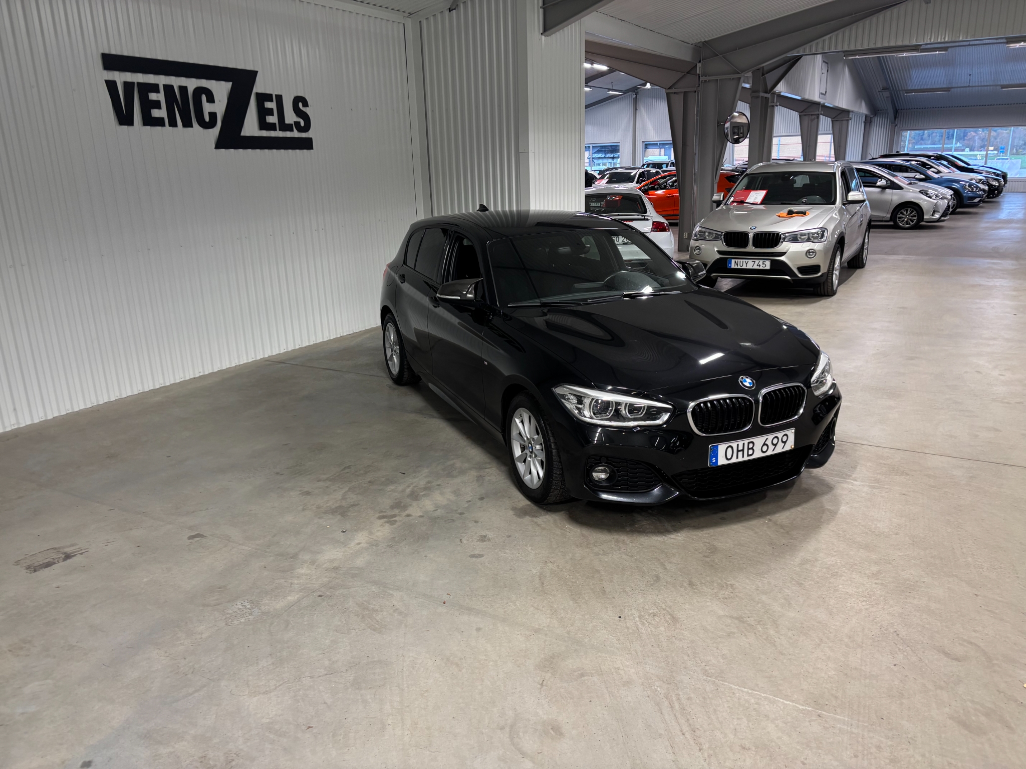 BMW 116 d 5-dörrars M Sport Fin 2017, kuva 2/41