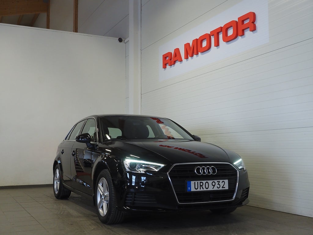 Audi A3 Sportback 35 TFSI 150hk Proline | Dragkrok | 2020