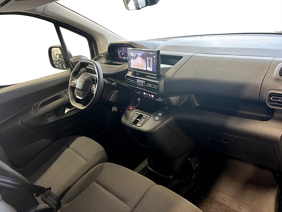 Bild på Peugeot Partner Plus 130hk Aut L2 - EDITION! SERVICE & VINTERHJUL INGÅR