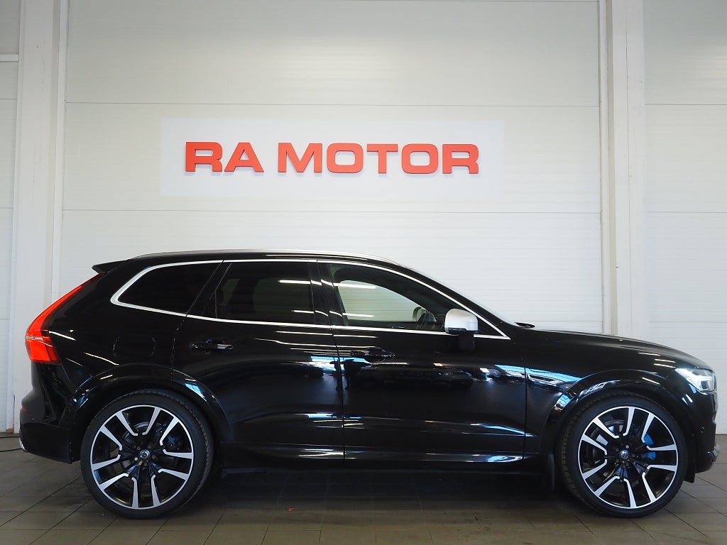 Volvo XC60 T5 AWD 250hk R-Design |Luftfjädring|Pano|Drag|22"| 2018