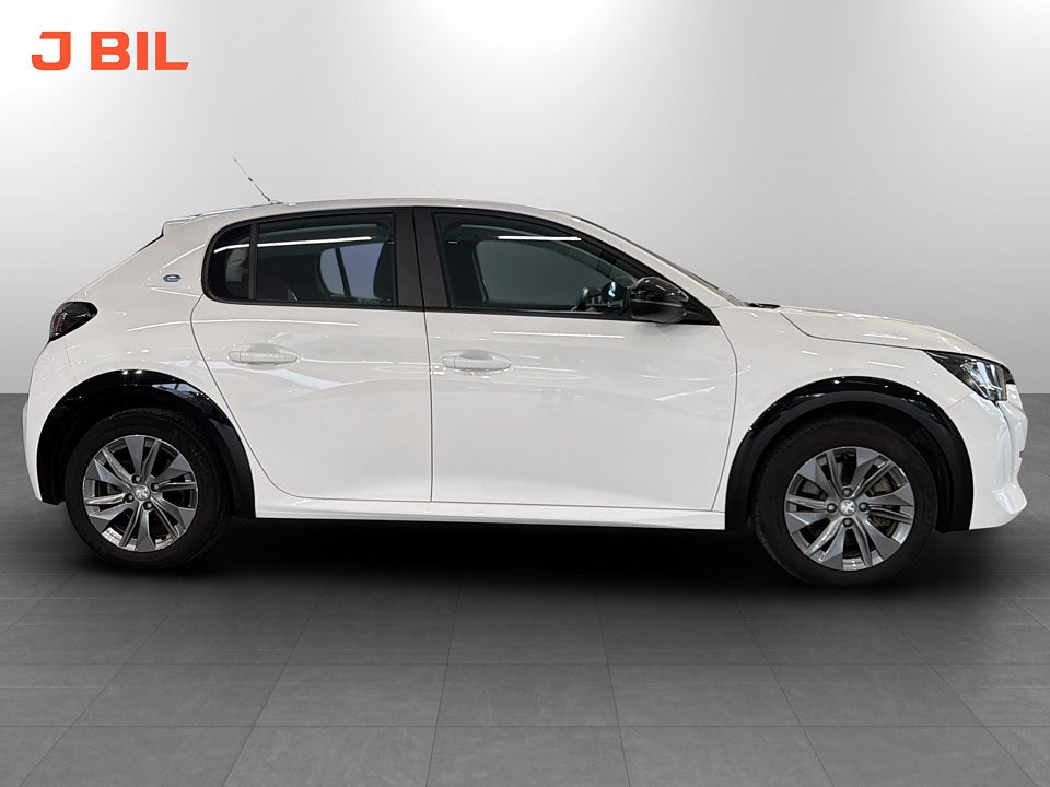 Bild på Peugeot E-208 Active Pack 50kWh 136hk Aut CARPLAY P-SENSORER BAK