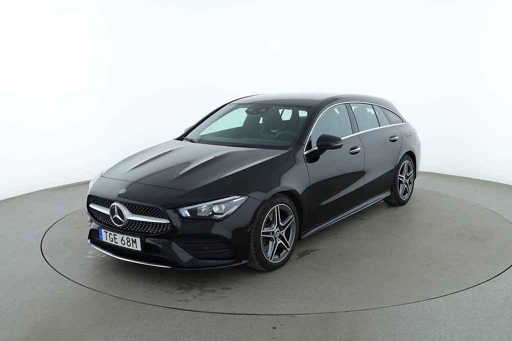 Mercedes-Benz CLA 200 Shooting Brake AMG Line / Backkamera, Dragkrok, GPS