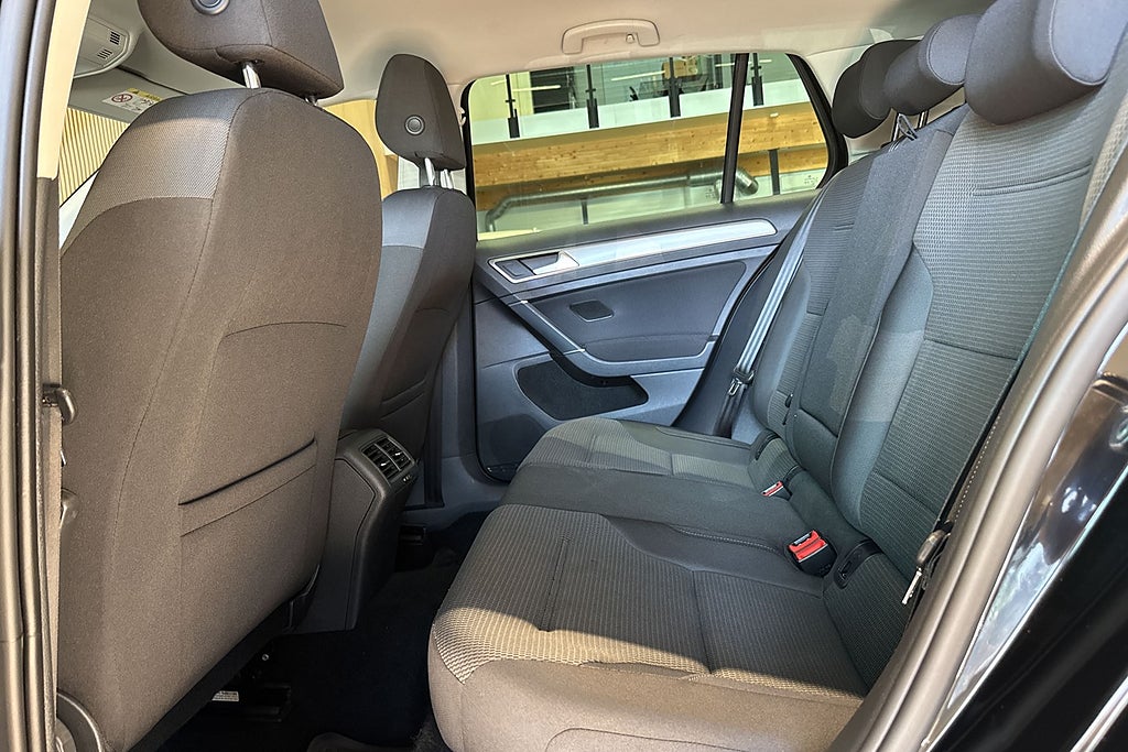 Volkswagen Golf 5-dörrar 1.6 TDI DPF BMT 4Motion Base