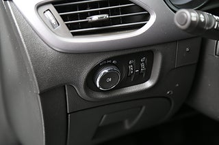 Halvkombi Opel Astra 14 av 24