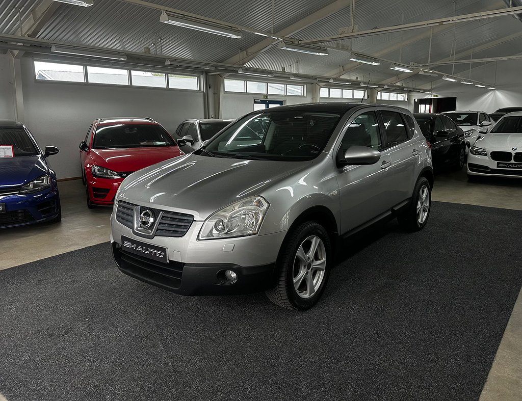 Nissan Qashqai 2.0 4x4 CVT|Panorama|B-kamera|Gps|Drag|