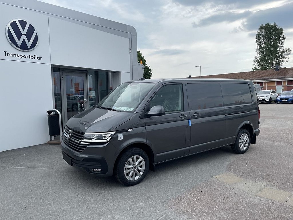 Volkswagen Transporter Skåp LHB TDI DSG Premiumpkt Lagerbil