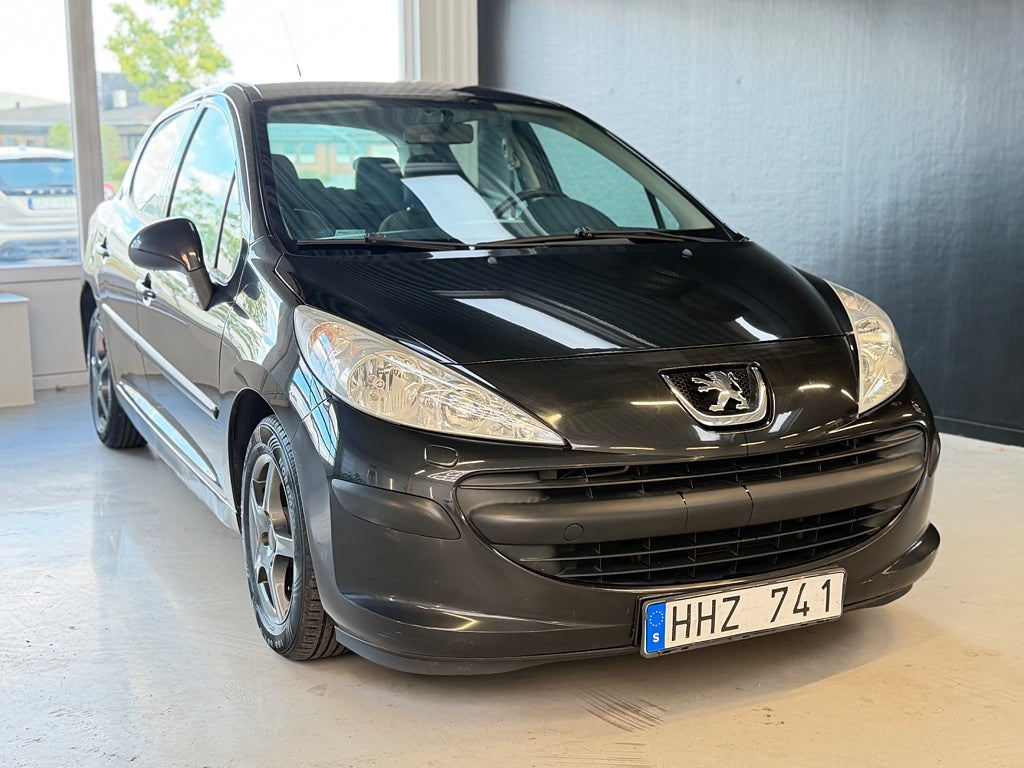 Peugeot 207 1.4 80hk | AC | Nyservad | Nybesiktad