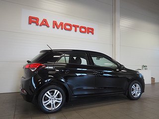Halvkombi Hyundai i20 6 av 22