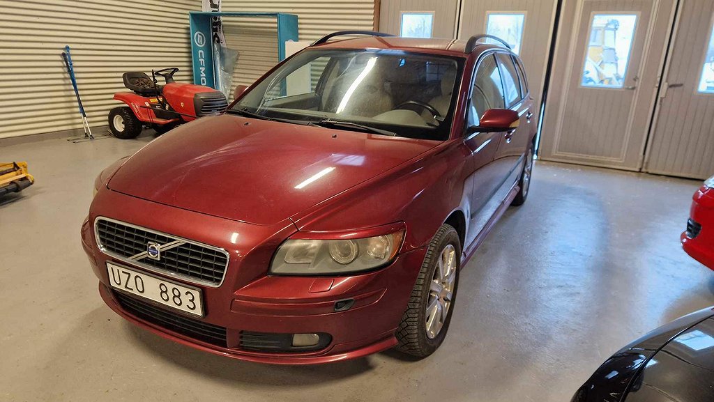 Volvo V50 T5 Skinn 220hk Vinterhjul