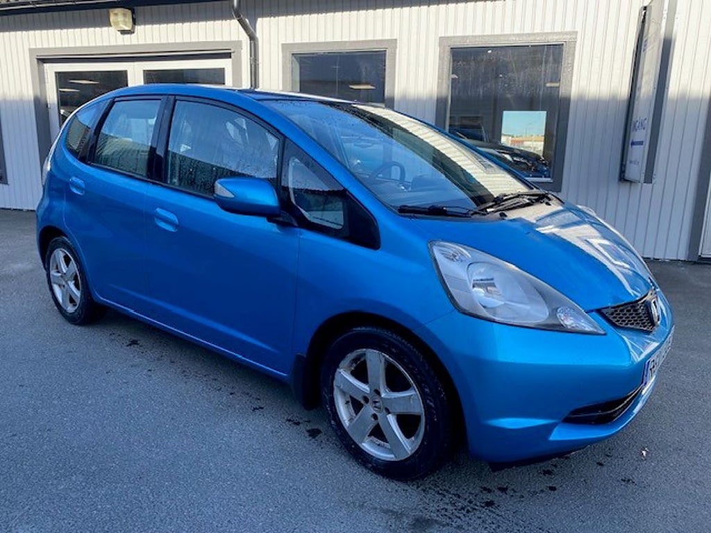 Honda Jazz 1.3 i-VTEC, skatt 734 kr/år, Välskött !