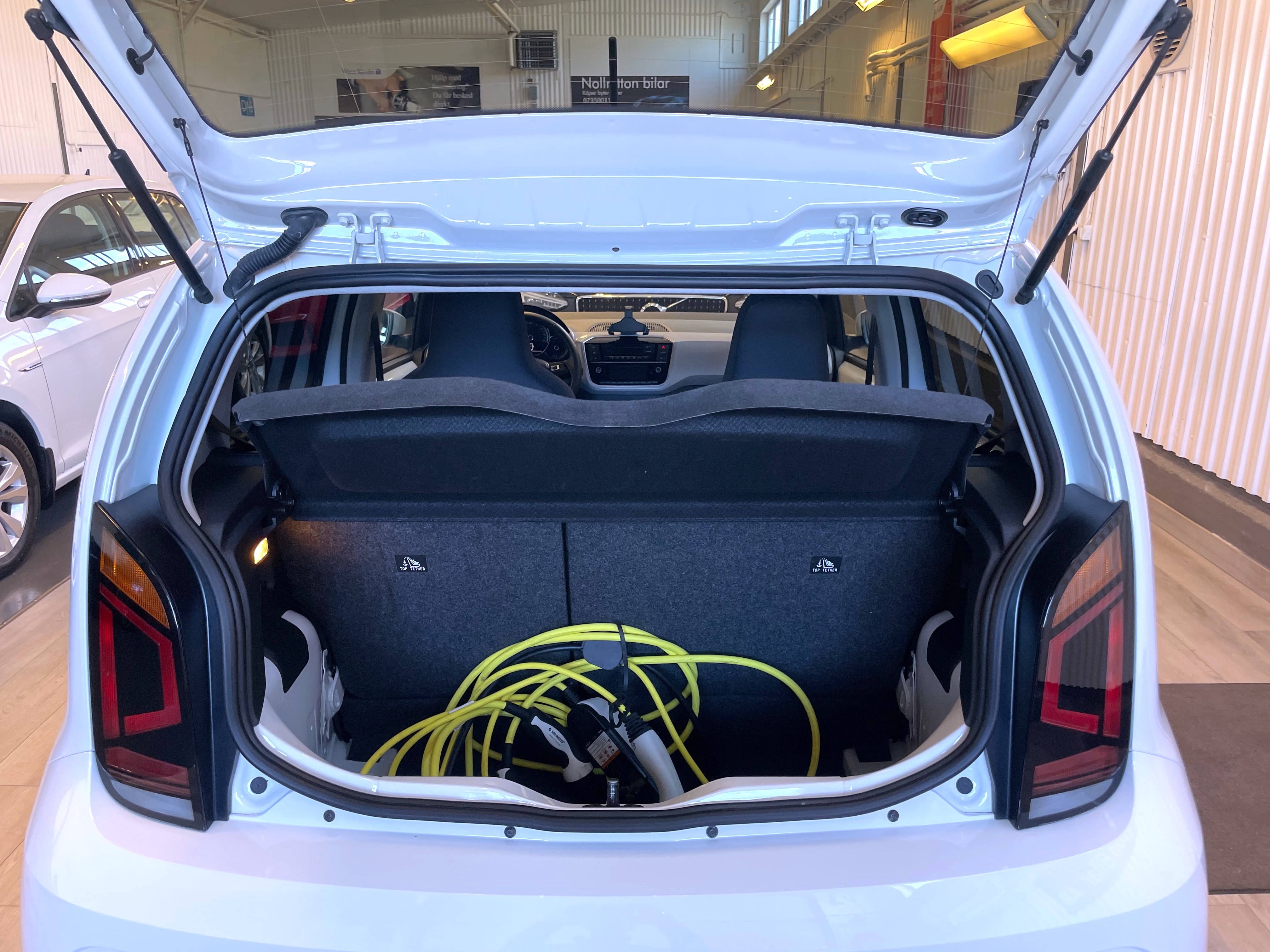 Volkswagen e-Up! 2020, bild 6/43