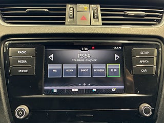Skoda Octavia Kombi 2.0 TDI SCR Ambition Drag Värmare Psens S&V-hjul – bild 15