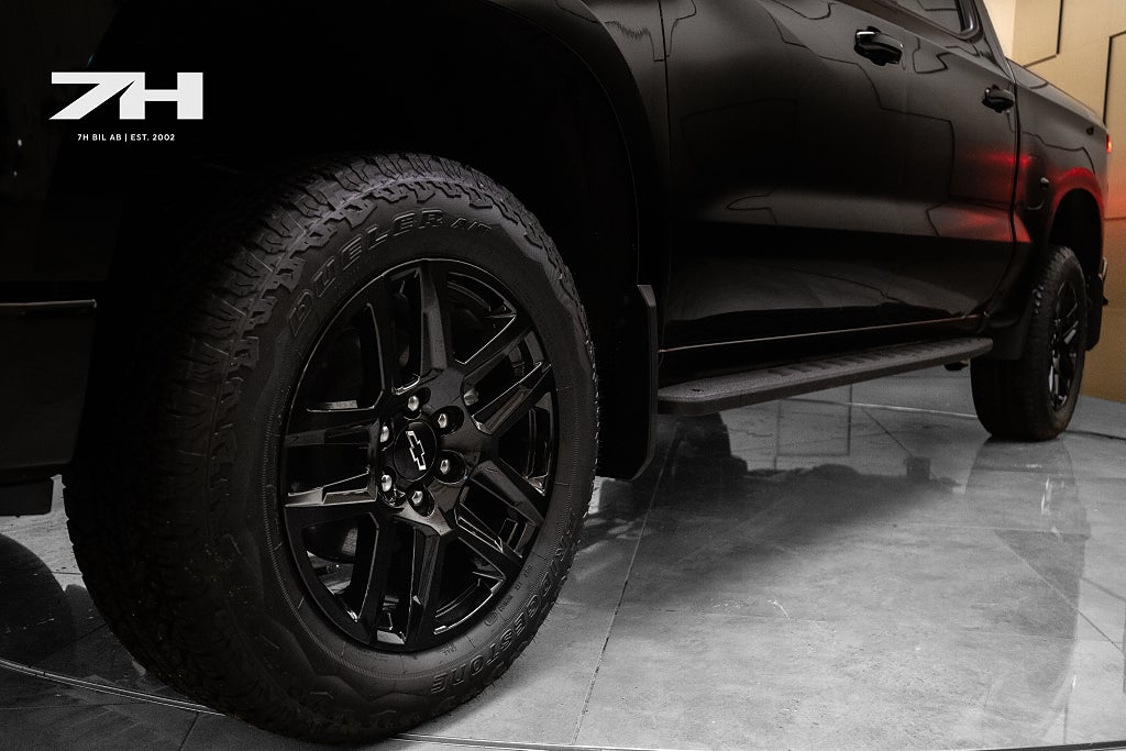 Chevrolet Silverado 1500 Z71 LT Trail Boss 3.0 D / BOSE® / Taklucka / 360°