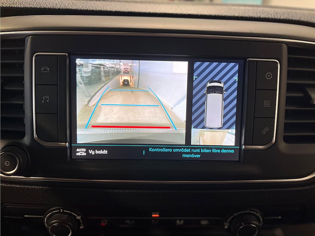 Bild på Peugeot e-Expert PRO 75kWh 136hk Aut L2 - B-KAMERA, FARTHÅLLARE