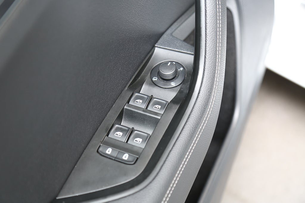 Skoda Superb iV Kombi 1,4 Plug-in Hybrid Style Navi Drag 2022