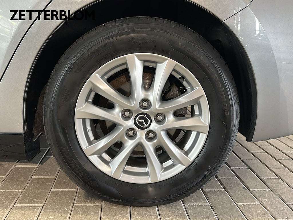 Sedan Mazda 3 13 av 16