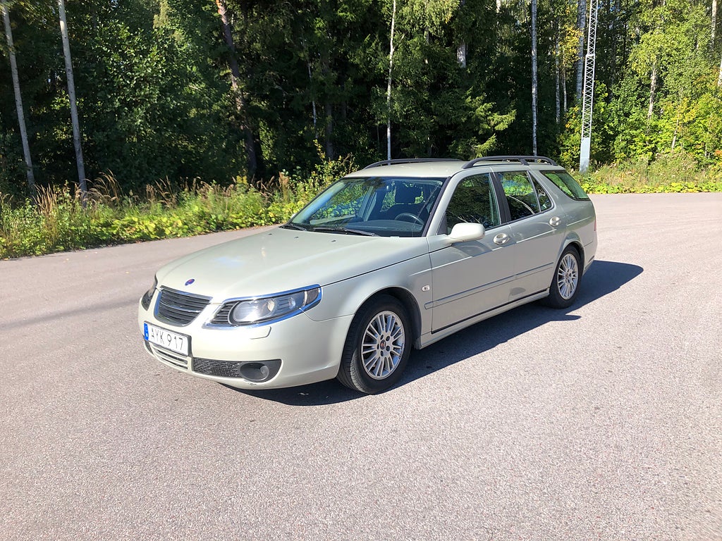 Saab 9-5 SportCombi 2.3 T Linear 210hk Ny turbo!