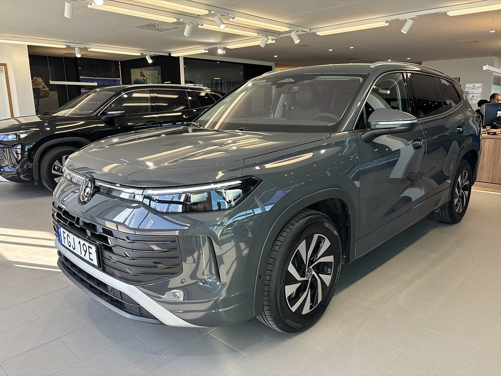 Volkswagen Tayron 2.0 TSI 204 hk 4M Edition! Privatleasing 4 995kr/mån 