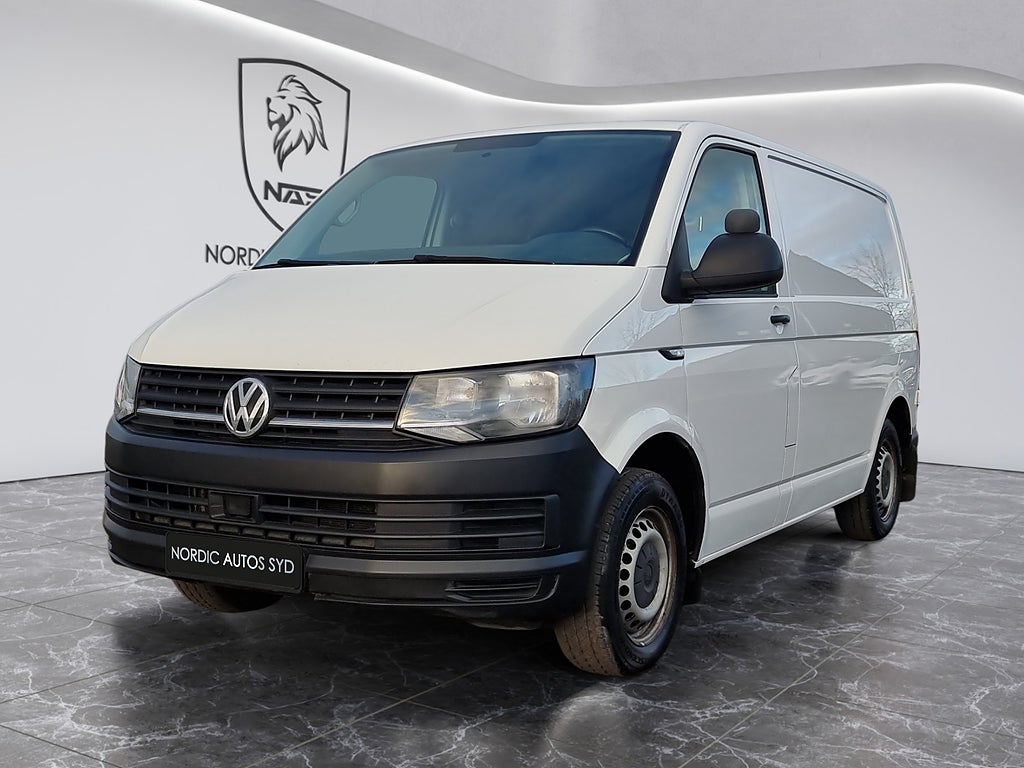 Volkswagen Transporter T30 / 2.0 TDI / BMT / Drag / Värmare / MOMS