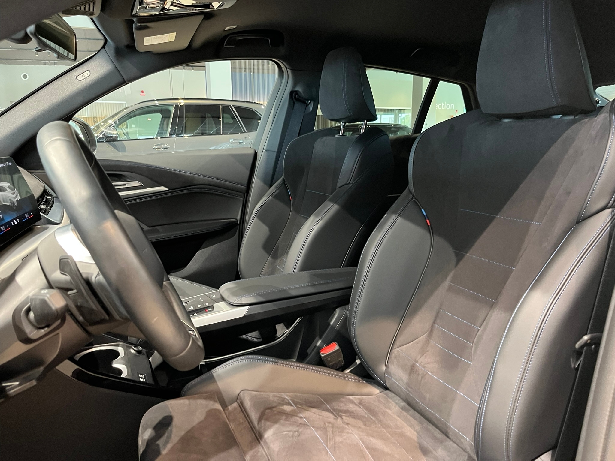 BMW iX2 2026, bild 7/52