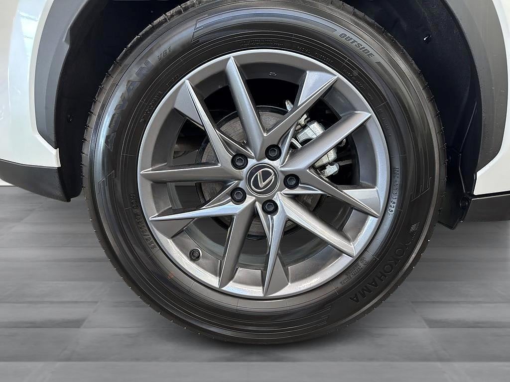 Lexus LBX 2025 - miniatyr 11