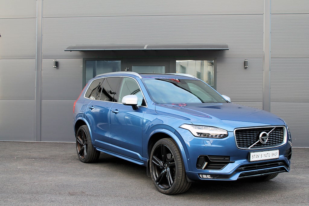 Volvo XC90 D5 AWD R-Design 7 sits Kolfiber Headup Bowers&Wilkins 