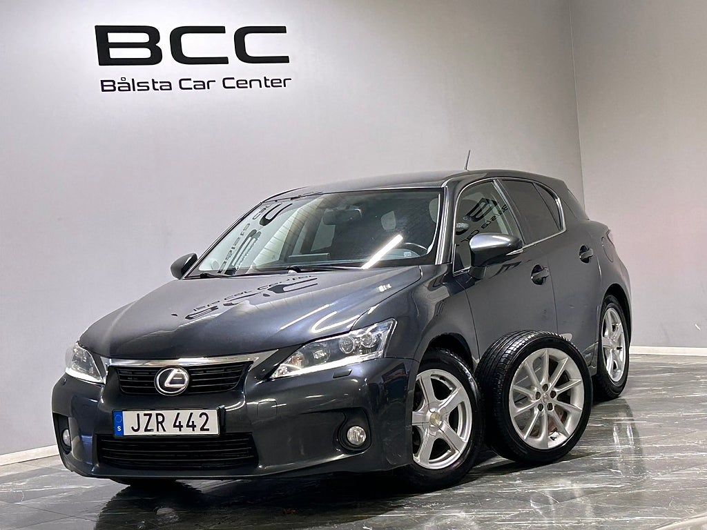 Lexus CT 200h 1.8 CVT 136hk Backkamera Värmare Navi