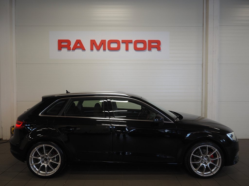 Audi A3 Sportback 2.0 TDI quattro 184hk S Tronic Navi Drag 2015