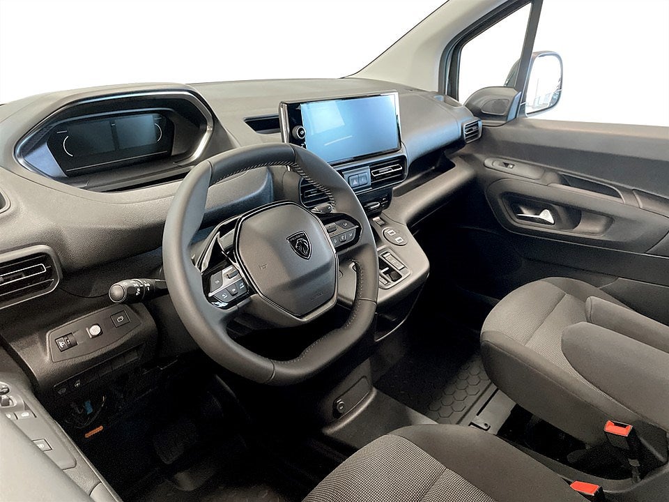 Bild på Peugeot Partner Crew Cab 1,5 BlueHDi 130hk Aut - EDITION! SERVICE & VINT