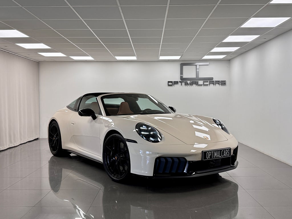 Porsche 911 / 992 Targa 4 GTS Facelift PTS Burmester MOMS