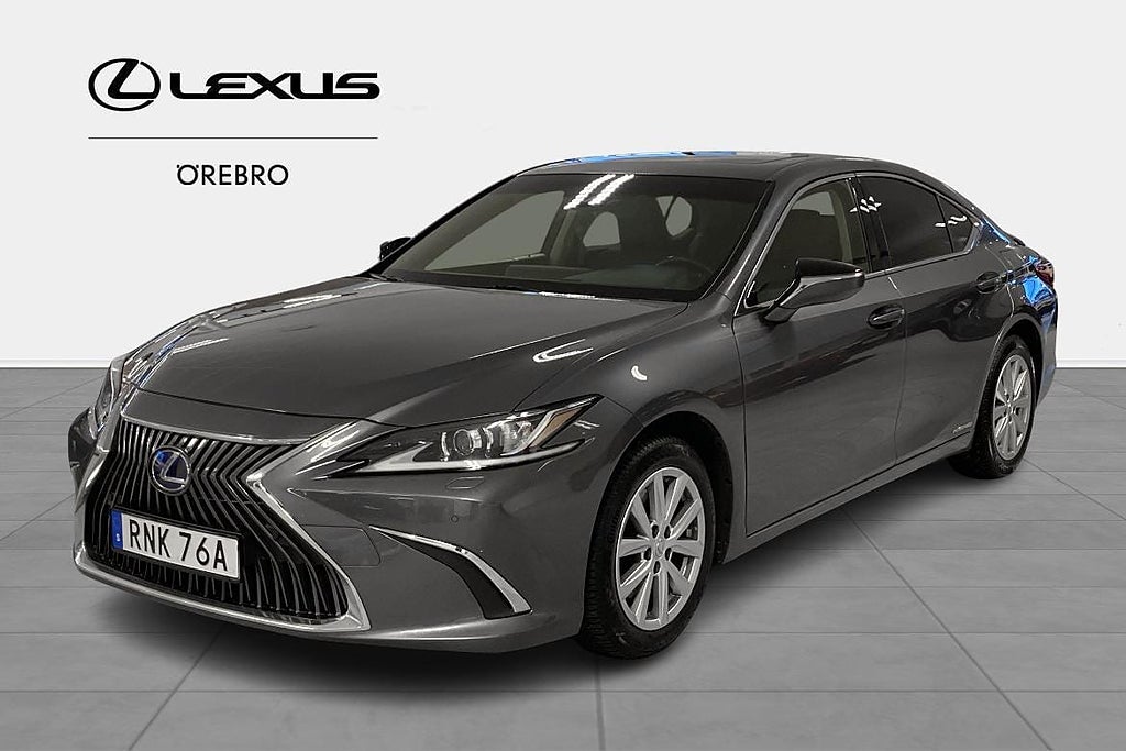 Lexus ES 300h Comfort V-Hjul