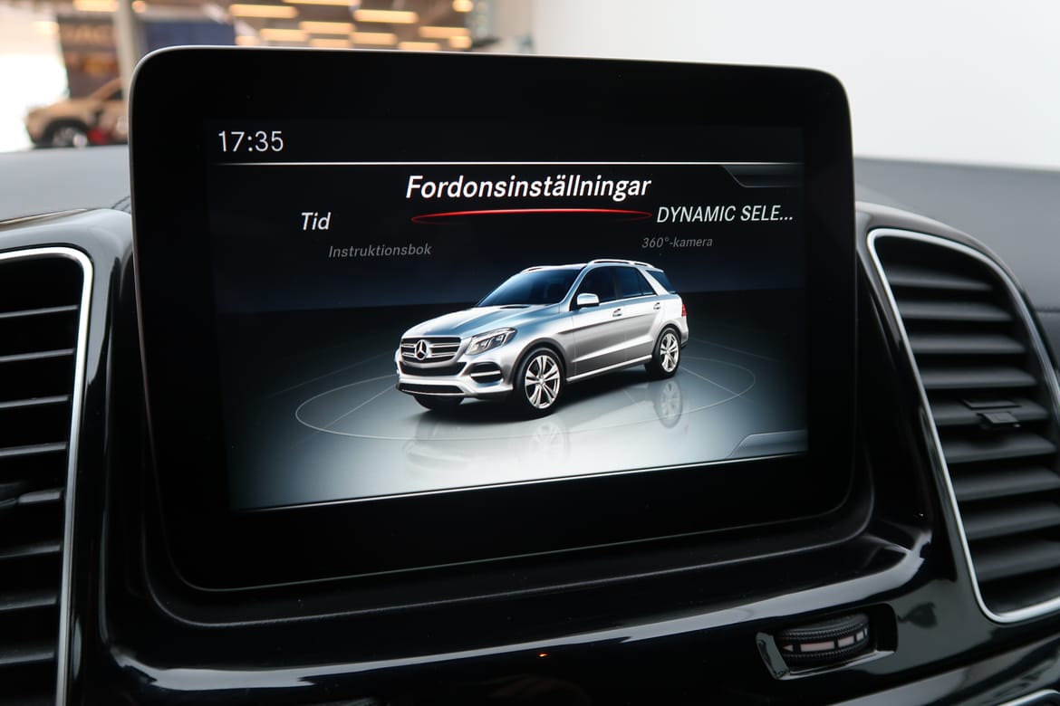 Mercedes-Benz GLE 2016, bild 5/53